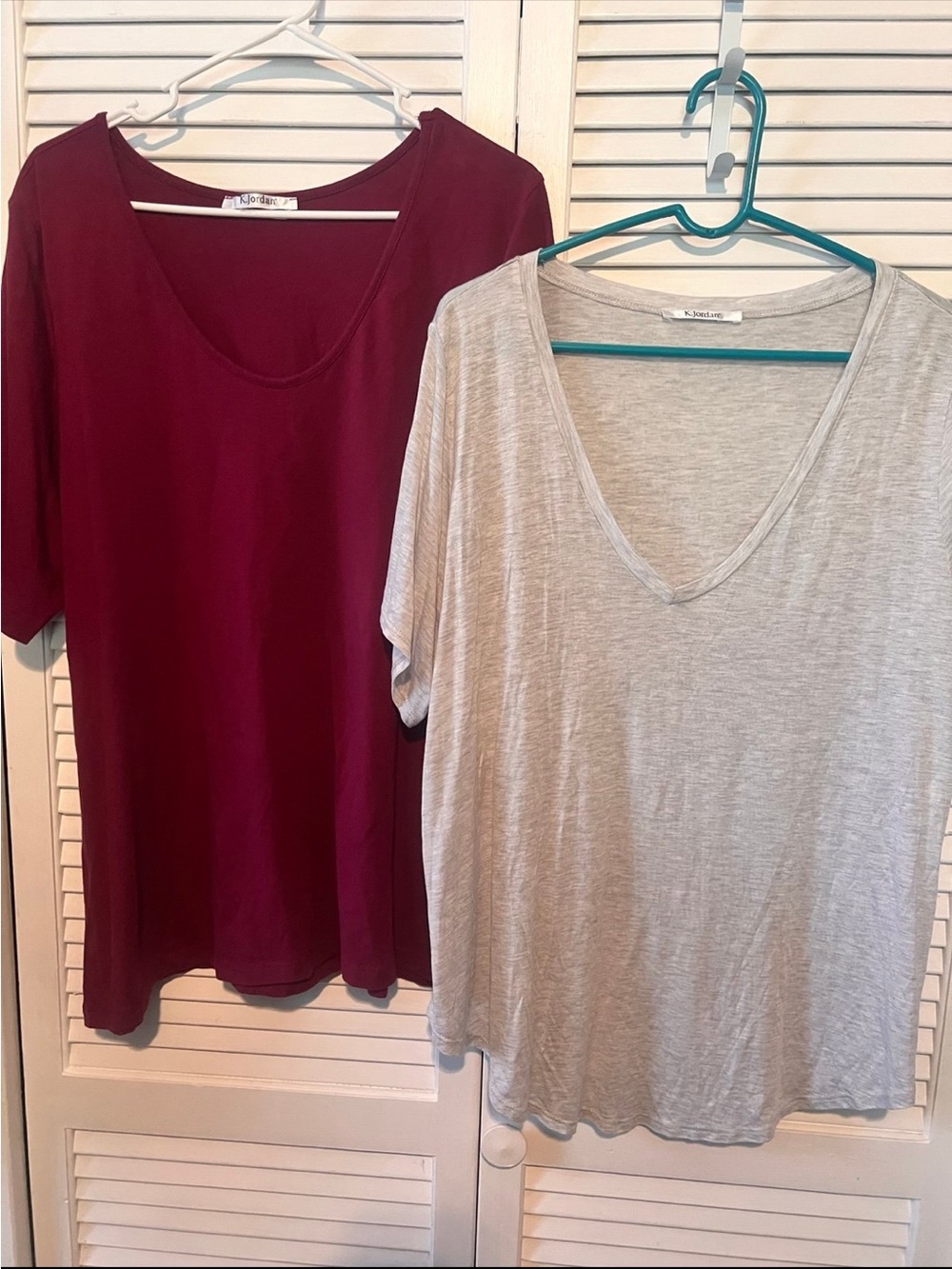 K Jordan Bundle of 2 V-Neck Short Sleeve Tee’s - Burgundy & Light Gray